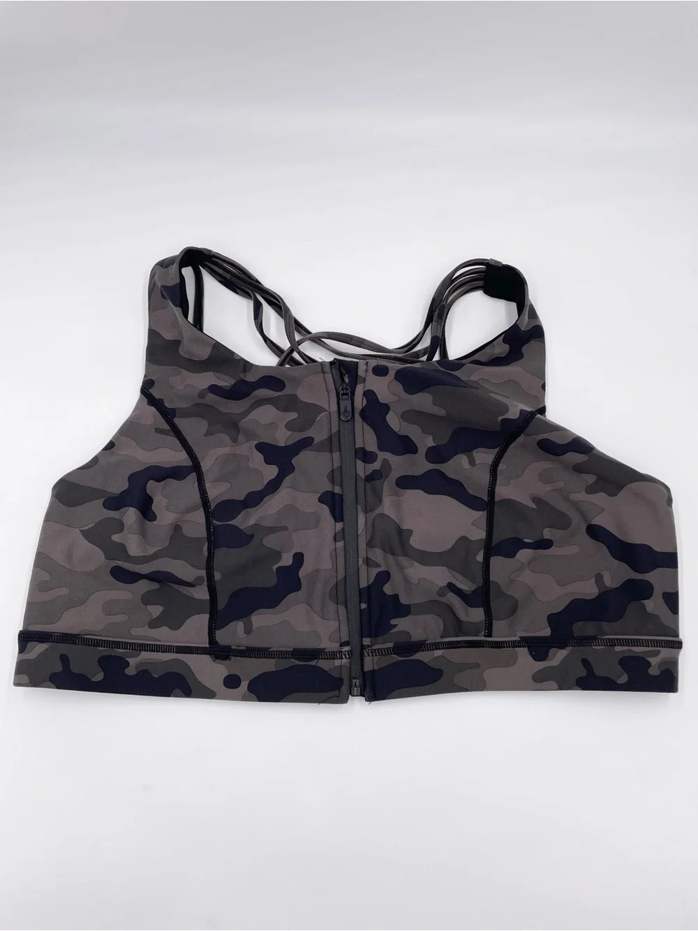 Happy Camper by Torrid Low Impact Wireless Strappy Active Sports Bra Camo 3X